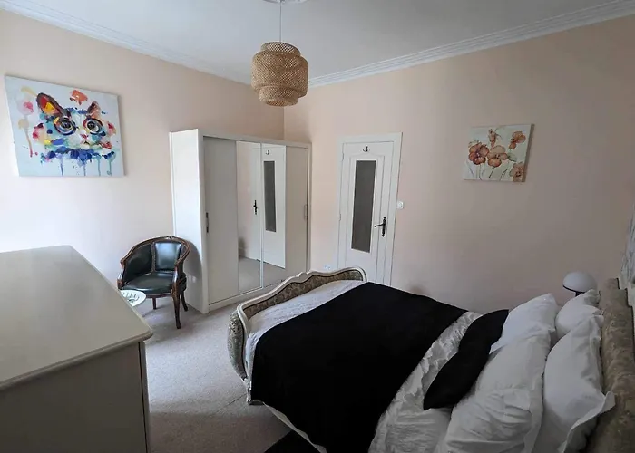 53 Saint-Denis-de-Gastines