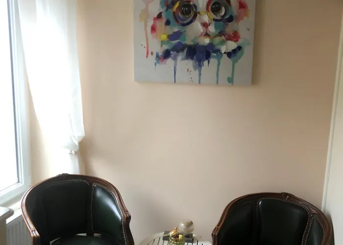 53 4* Saint-Denis-de-Gastines