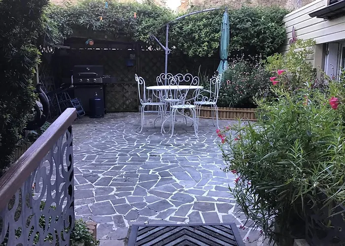 53 Saint-Denis-de-Gastines