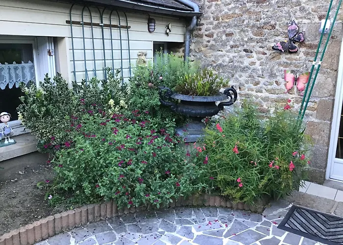 53 Bed & Breakfast 4*